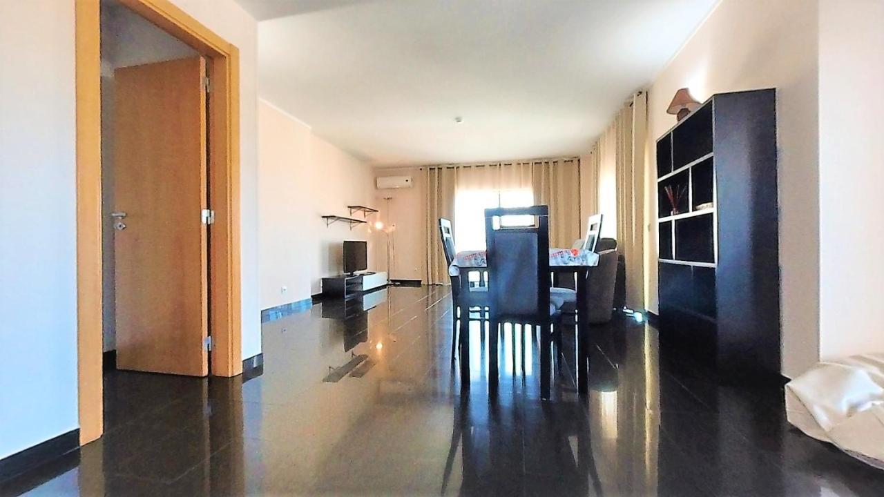 Apartamentos Turisticos Rocha Tower 3 ปอร์ติเมา ภายนอก รูปภาพ
