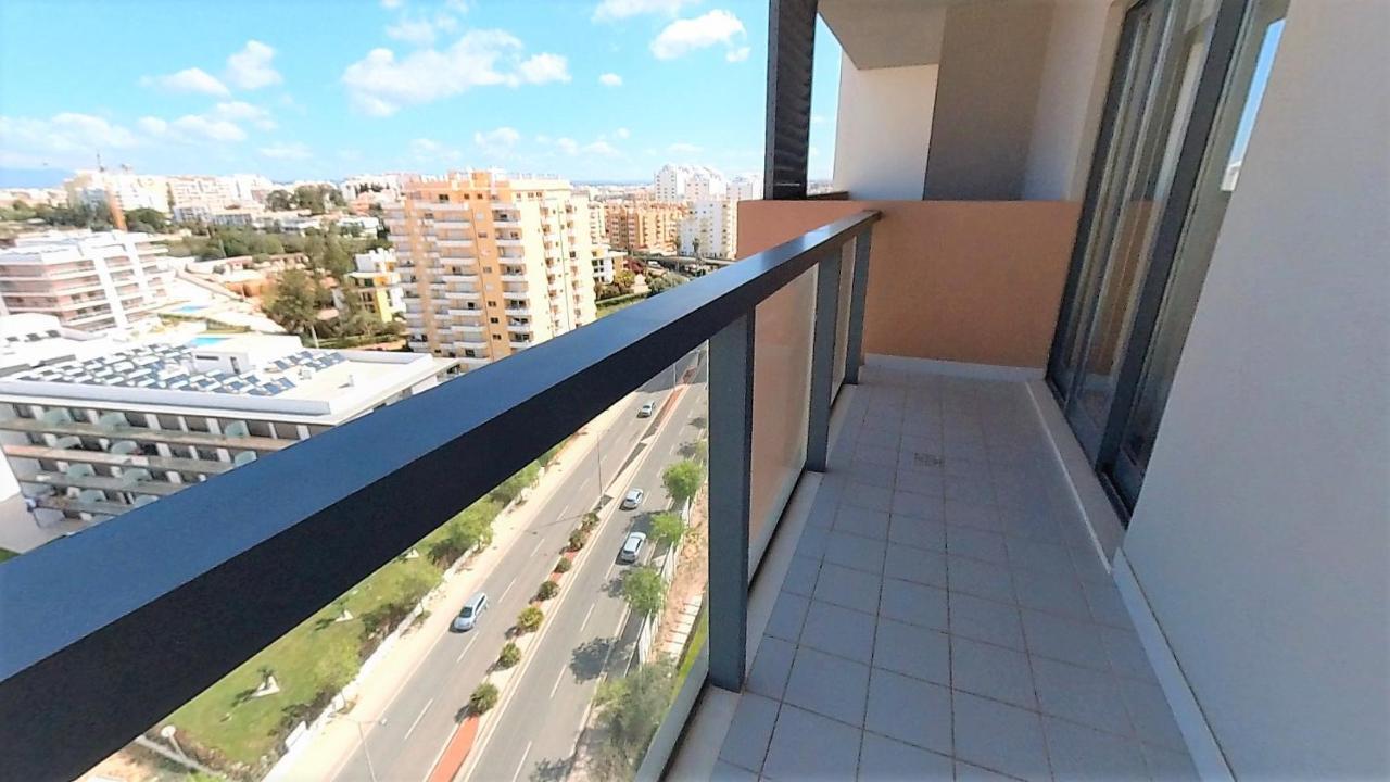 Apartamentos Turisticos Rocha Tower 3 ปอร์ติเมา ภายนอก รูปภาพ