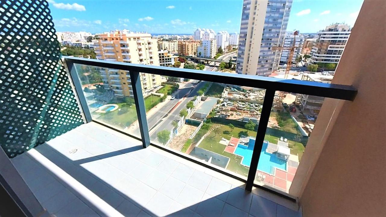 Apartamentos Turisticos Rocha Tower 3 ปอร์ติเมา ภายนอก รูปภาพ