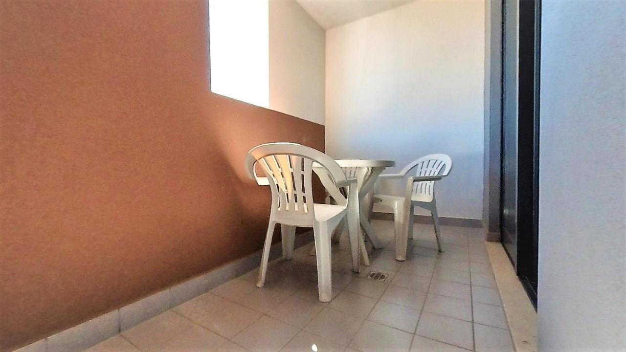 Apartamentos Turisticos Rocha Tower 3 ปอร์ติเมา ภายนอก รูปภาพ