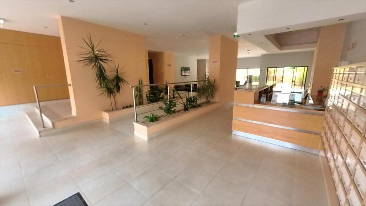 Apartamentos Turisticos Rocha Tower 3 ปอร์ติเมา ภายนอก รูปภาพ