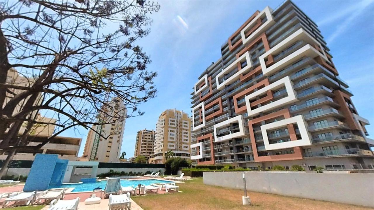 Apartamentos Turisticos Rocha Tower 3 ปอร์ติเมา ภายนอก รูปภาพ