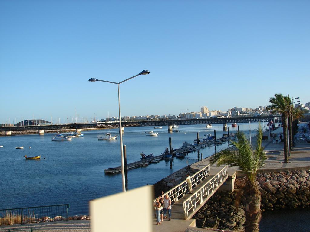 Apartamentos Turisticos Rocha Tower 3 ปอร์ติเมา ภายนอก รูปภาพ